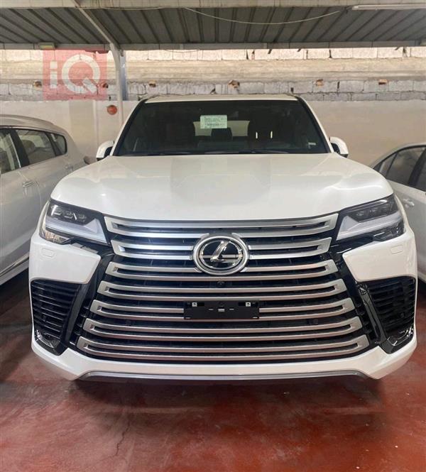 Lexus for sale in Iraq